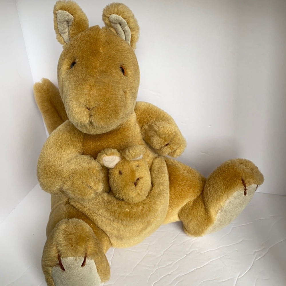 Dakin Plush Kagaroo and Joey Vintage 1992